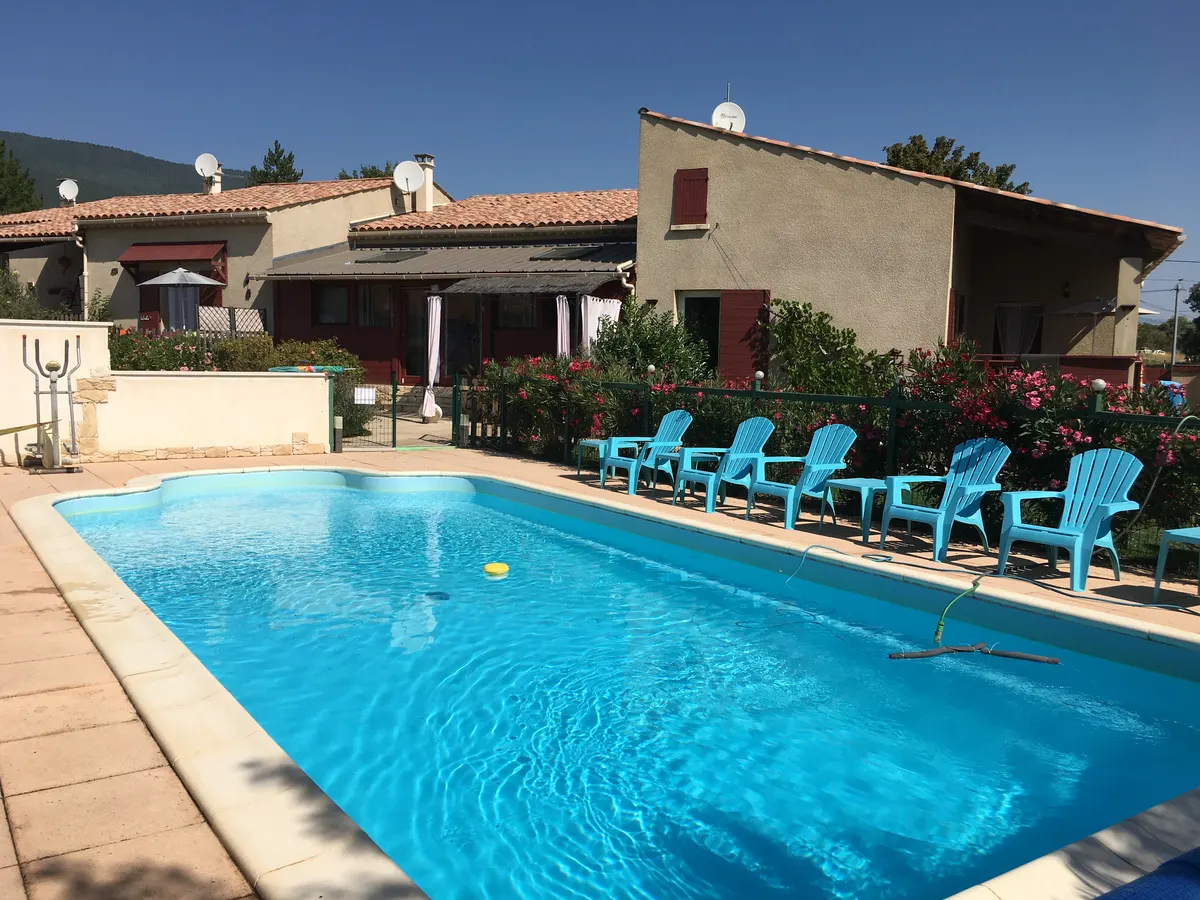 Gîte pour 2 à 4 personnes avec piscine et spa
